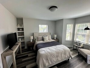Iron/ironing board, WiFi, bed sheets - Chic Westerville Retreat Near Uptown Westerville • Walk to Coffee • Sleeps 6 (Westerville)