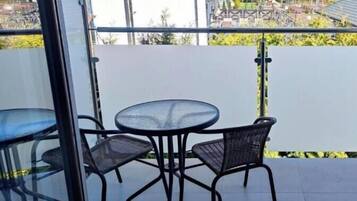 Deluxe Double Room, Balcony, Garden View | Outdoor dining