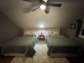 3 bedrooms, WiFi, bed sheets - Waterfront 3-bedroom Home in serene Westover, MD/ Sleeps 10, Crab,Fish,Relax! (Westover)
