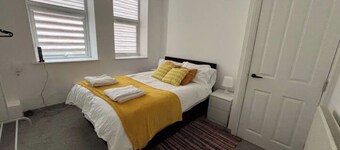 1BR Parkside Apt Contractors & Families w/Parking