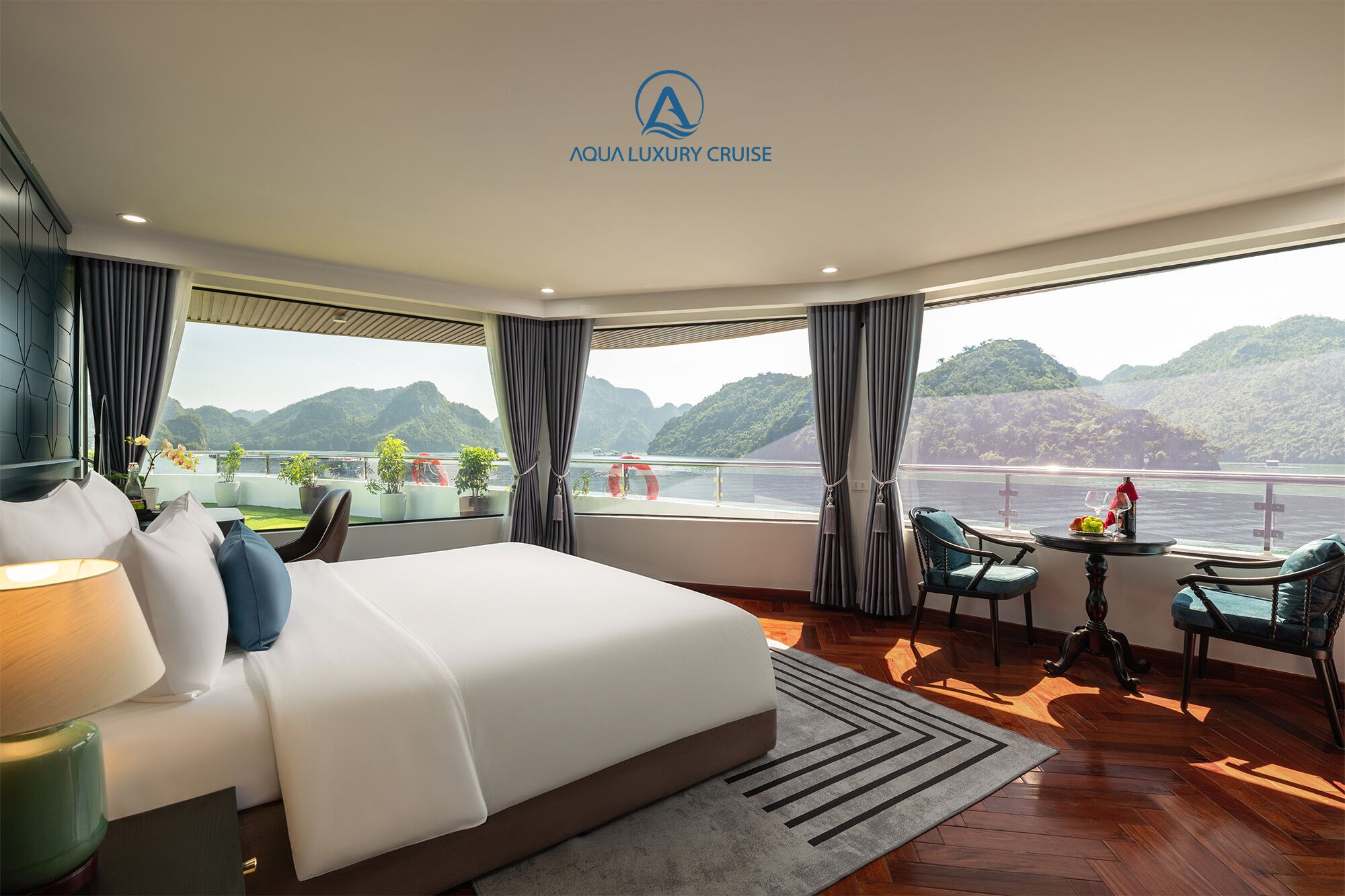 Royal Room, Balcony, Ocean View