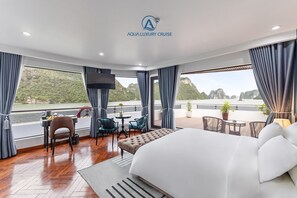 Room - Aime'e Luxury Cruise (Ha Long)