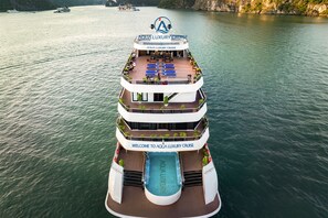 Exterior - Aime'e Luxury Cruise (Ha Long)