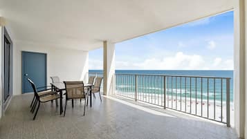 Signature Condo, 3 Bedrooms, Balcony, Beach View | Balcony
