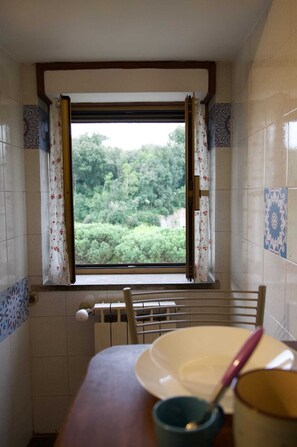 Interior - Vacation House Dolce Angelo 21, with view of Amphitheater, in the heart of the historic center (Sutri)