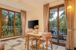 Appartamento, 1 camera da letto, balcone | Ristoranti