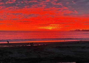 Beach - Beachfront Bliss Starts Here—Steps to the Sand-3-bedroom house in charming Aptos (Aptos)