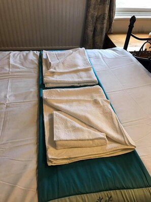 Room - The George and Dragon Hotel (Sudbury)