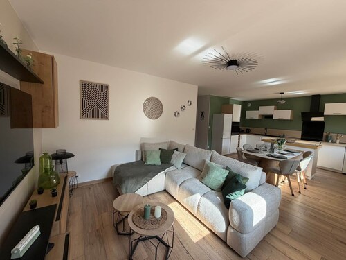 Logement 6 personnes (3ch) entre plage et port