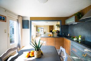 Dining - Fisherman's house in typical coastal village (Wissant)