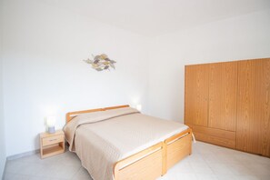 Room - Sa Domu de S'Ortu 1P by All4sardinia  (Bari Sardo)