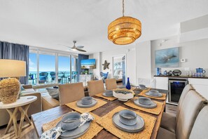 Dining - 🌴Island Princess 301 - No Shoes Retreat | Gulf Views | Pool + Hot Tub🌴 (Fort Walton Beach)
