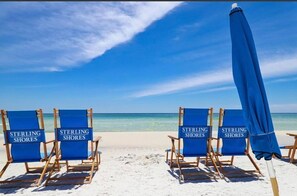 Beach nearby - 🌴Sterling Shores 413 – Sea Suite | Stunning Gulf Views | Pool🌴 (Destin)