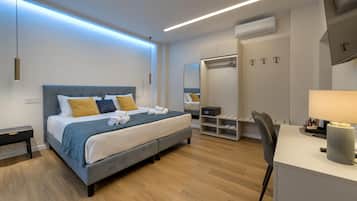 WiFi, bed sheets