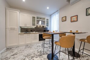 Dining - GH Villa Poerio   Quadruple Room with Bath (ROMA)