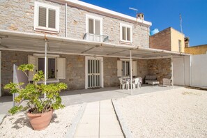 Outdoor dining - Sa Domu de S'Ortu 1P by All4sardinia (Bari Sardo)