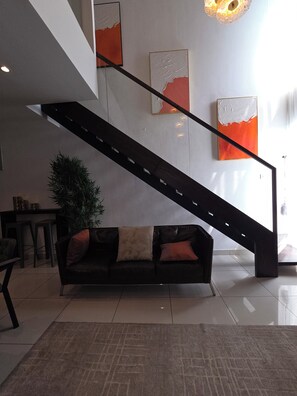 Deluxe Apartment, Balcony | Interior