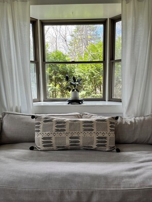 Interior - Martha’s Vineyard Cottage (Oak Bluffs)