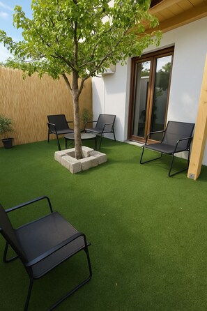 Double Room, Garden View | Terrace/patio - TERA Cagliari (Cagliari)