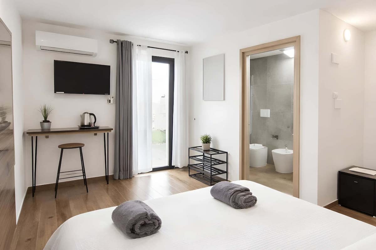 Double Room, Garden View