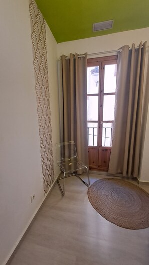 Apartment, 2 Bedrooms, Balcony, City View | Interior - Nest Style Navas (Granada)