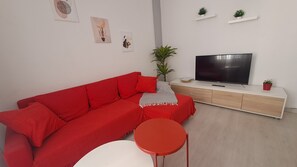 Apartment, 2 Bedrooms, Balcony, City View | Living area - Nest Style Navas (Granada)