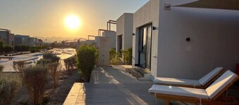 Luxury villa on the red sea