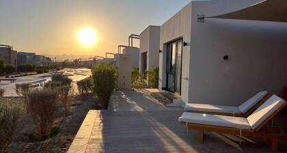 Luxury villa on the red sea