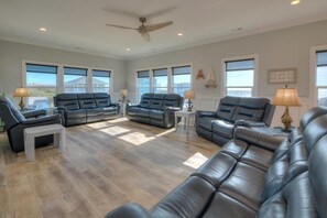 Living area - Inn Shore You: Ocean View Home, Private Pool, Putting Green (Oak Island)