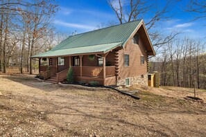 Exterior - Firefly Ridge - Hot Tub - Sauna (Eureka Springs)