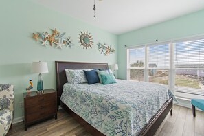 6 habitaciones, tabla de planchar con plancha y wifi gratis 