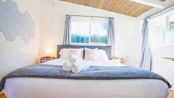 4 slaapkamers, een strijkplank/strijkijzer, wifi, beddengoed