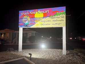 Property grounds - Beach Cottage • Pool + Hot Tub • Sleeps 4 (Port Aransas)