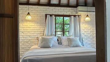 Chalet, menghadap laut