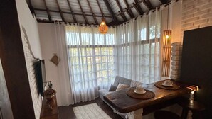 Chalet, menghadap laut | Area keluarga