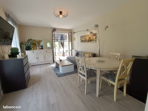 Maison plain pied + jacuzzi 6 personnes 3 chambres avec jardin 600 m²