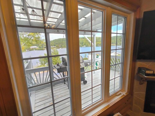 Waterfront with Spa | L’étoile filante