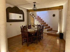 Dining - Casa Encanto Santa Noche  (San Miguel de Allende)