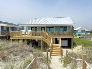 Exterior - Experience oceanfront luxury at The Blue Fiddler in Oak Island, perfect for 10 guests! (Oak Island)