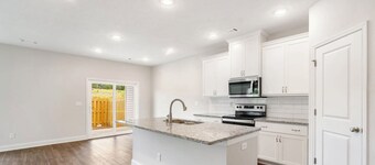 LAST-MINUTE MASTERS RENTAL