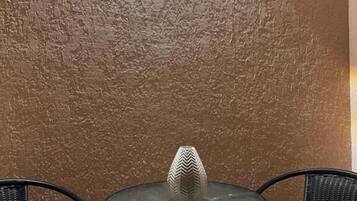 Comfort Suite, Garden View | Outdoor dining