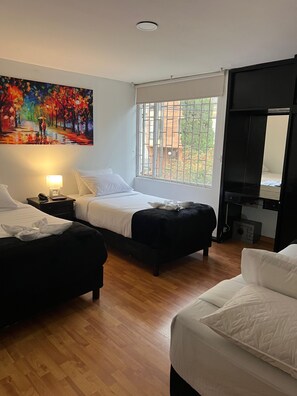 ห้องดีลักซ์ทริปเปิล, วิวเมือง