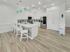 Fridge, microwave, stovetop, coffee/tea maker - Stunning 4 br/ 5 bath Navarre Beach Home with waterfront access (Navarre Beach)