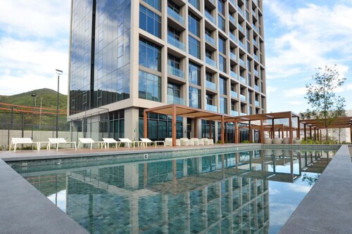 ¡Luxury in Distrito Armida! 3 guests + Wifi & Pool