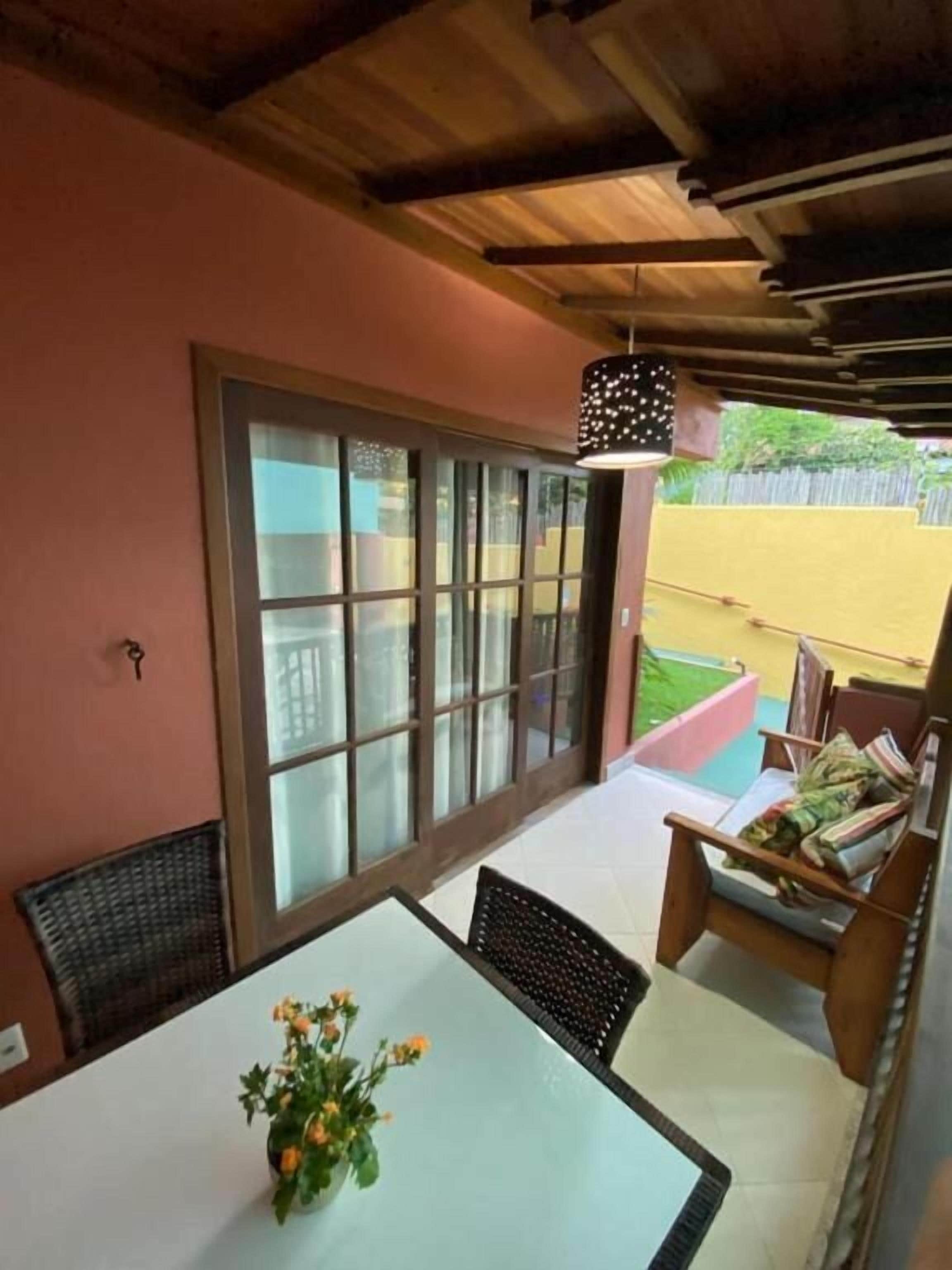 Familie-bungalow, lanai | Spiseområde