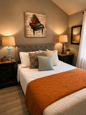 1 bedroom, desk, iron/ironing board, free WiFi