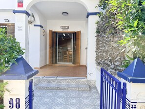 Exterior detail - Villa Lison By Gloove (La Mata)
