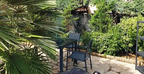 Outdoor dining - Aromella (Grosseto-Prugna)