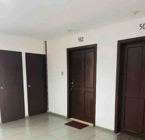 Interior - Overlooking Zona Rosa, San Benito, 3 Room, Condo (San Salvador)