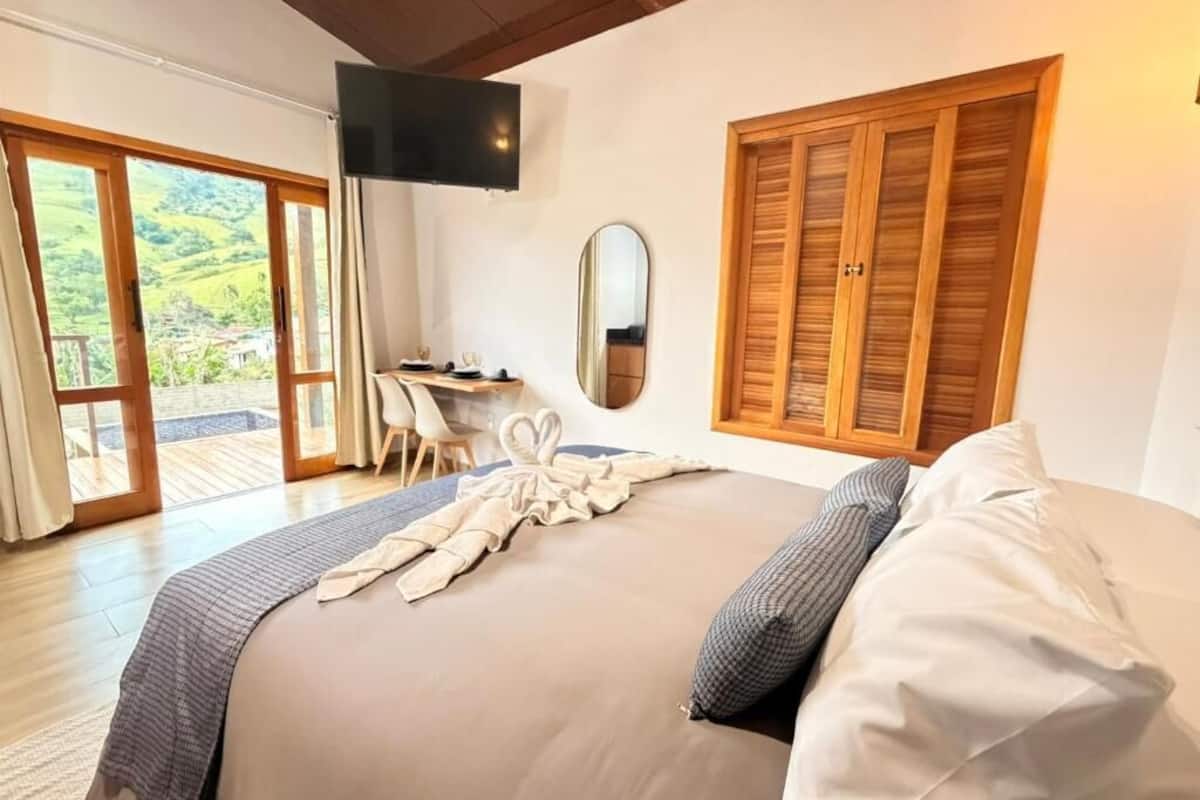 Deluxe Studio, Mountain View